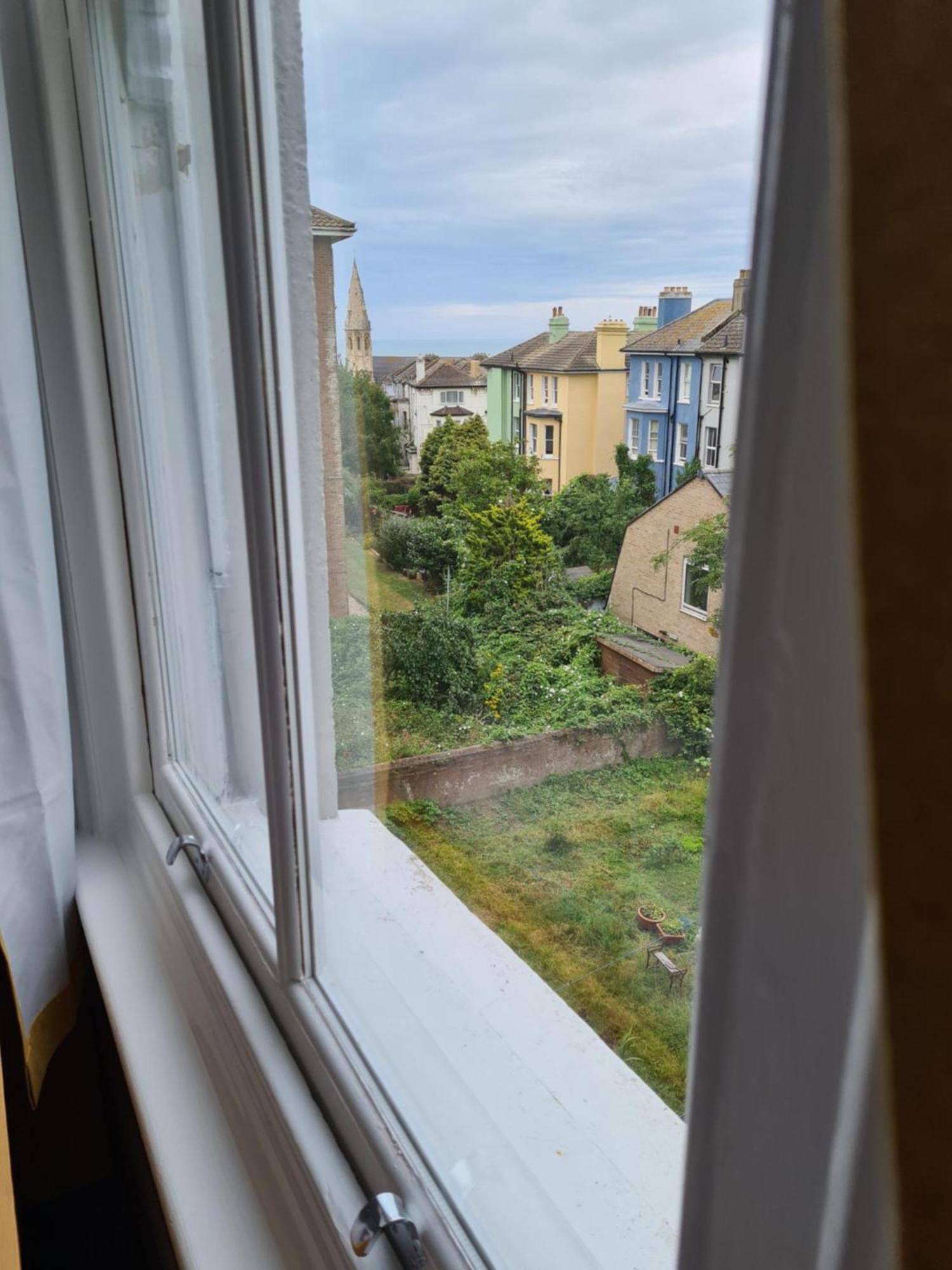 St Leonards-on-Sea Gorgeous Sea View Apartment 5 Mins To The Beach מראה חיצוני תמונה